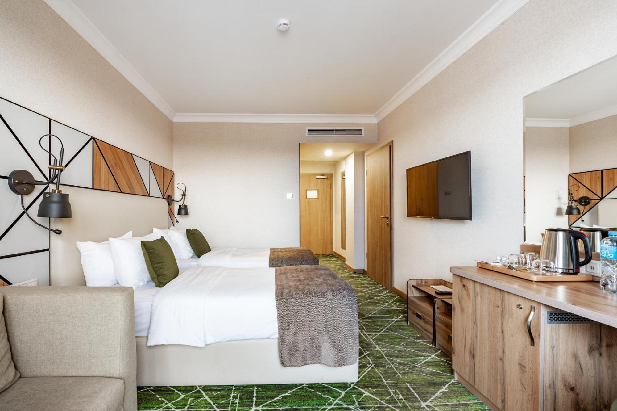 ホテル Wyndham Garden Burabay 部屋 写真